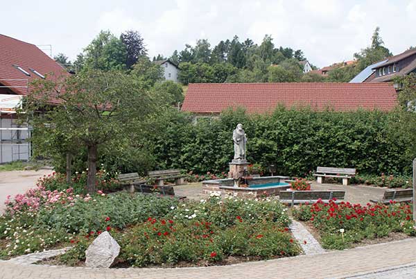 noeggenschwiel_rosengarten.jpg