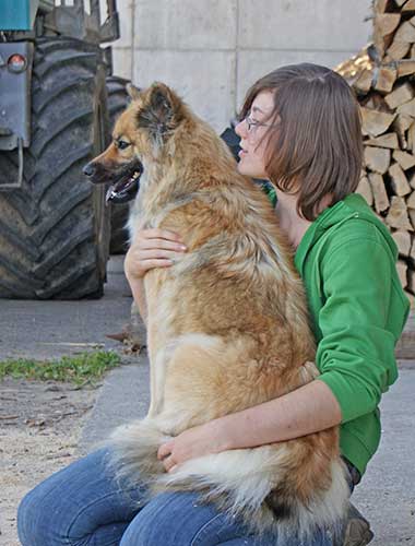 olyn16.jpg - Olyn und ihr Frauchen haben eine innige, vertraute Beziehung zueinander