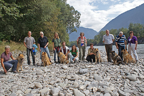 gruppe5.jpg - Die fünf anwesenden L's von links nach rechts: Limbo, Lomex, Levka, Legro, Lasca und natürlich Mama Chila