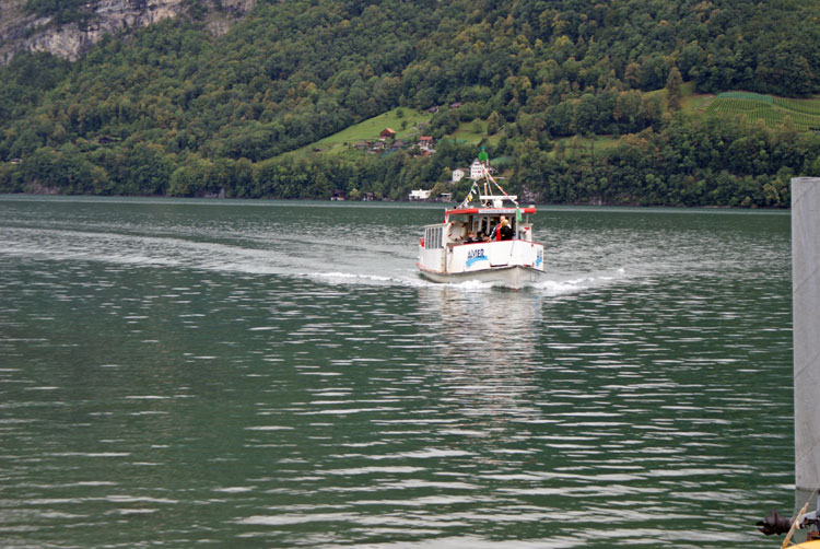 76_kursschiff.jpg - Unser Schiff nach Quinten (Quinten ist nur zu Fuss oder über den Wasserweg erreichbar)