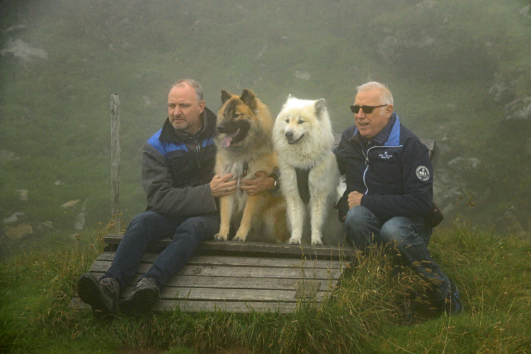 IMG_9051.jpg - Patrick, Pyukon, Gwen und Onno posieren